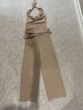 Women's Halter Matching Set in Taupe